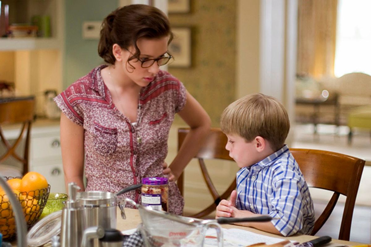 Scarlett Johansson and Nicholas Art in "The Nanny Diaries"   (The Weinstein Company)