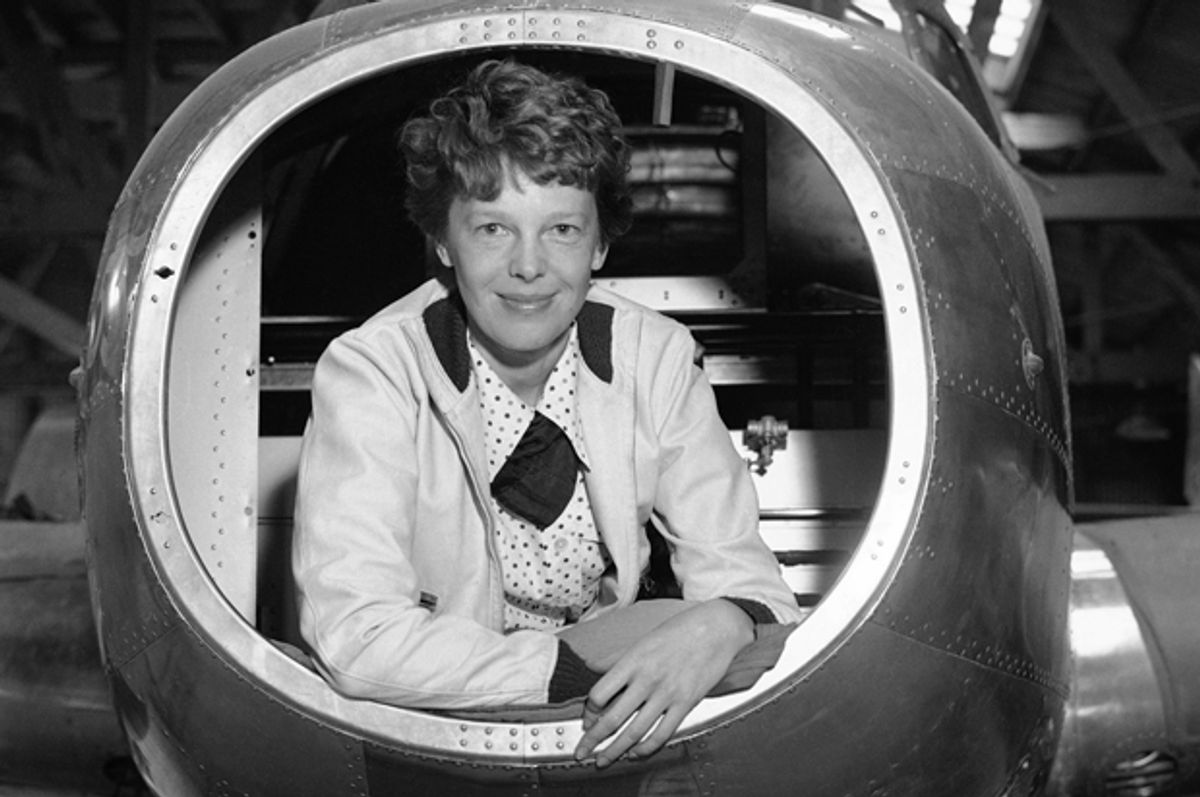 Amelia Earhart   (AP)
