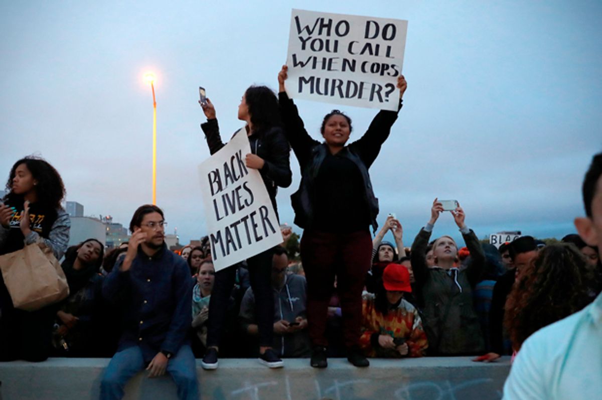 Demonstrators in Oakland, California, July 7, 2016.   (Reuters/Stephen Lam)
