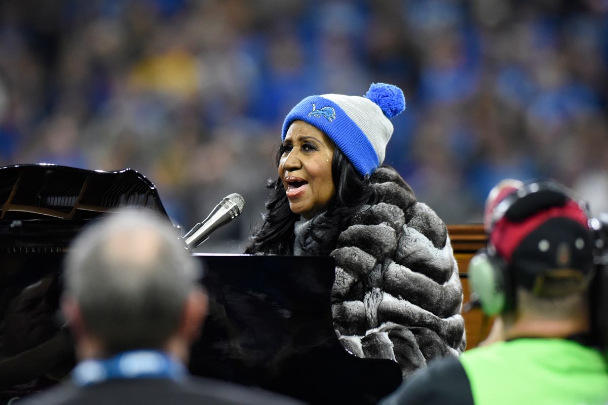 aretha franklin super bowl 2016