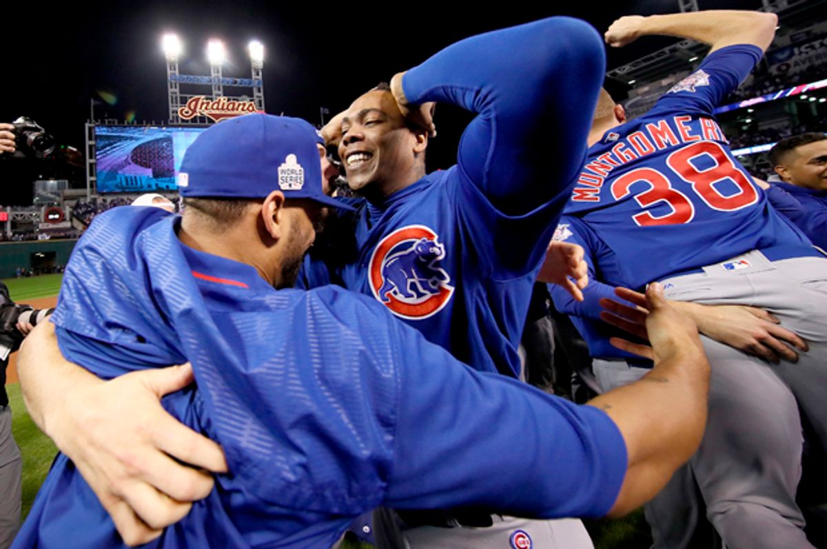 Cubs' Kris Bryant, Anthony Rizzo with a double kiss goodbye