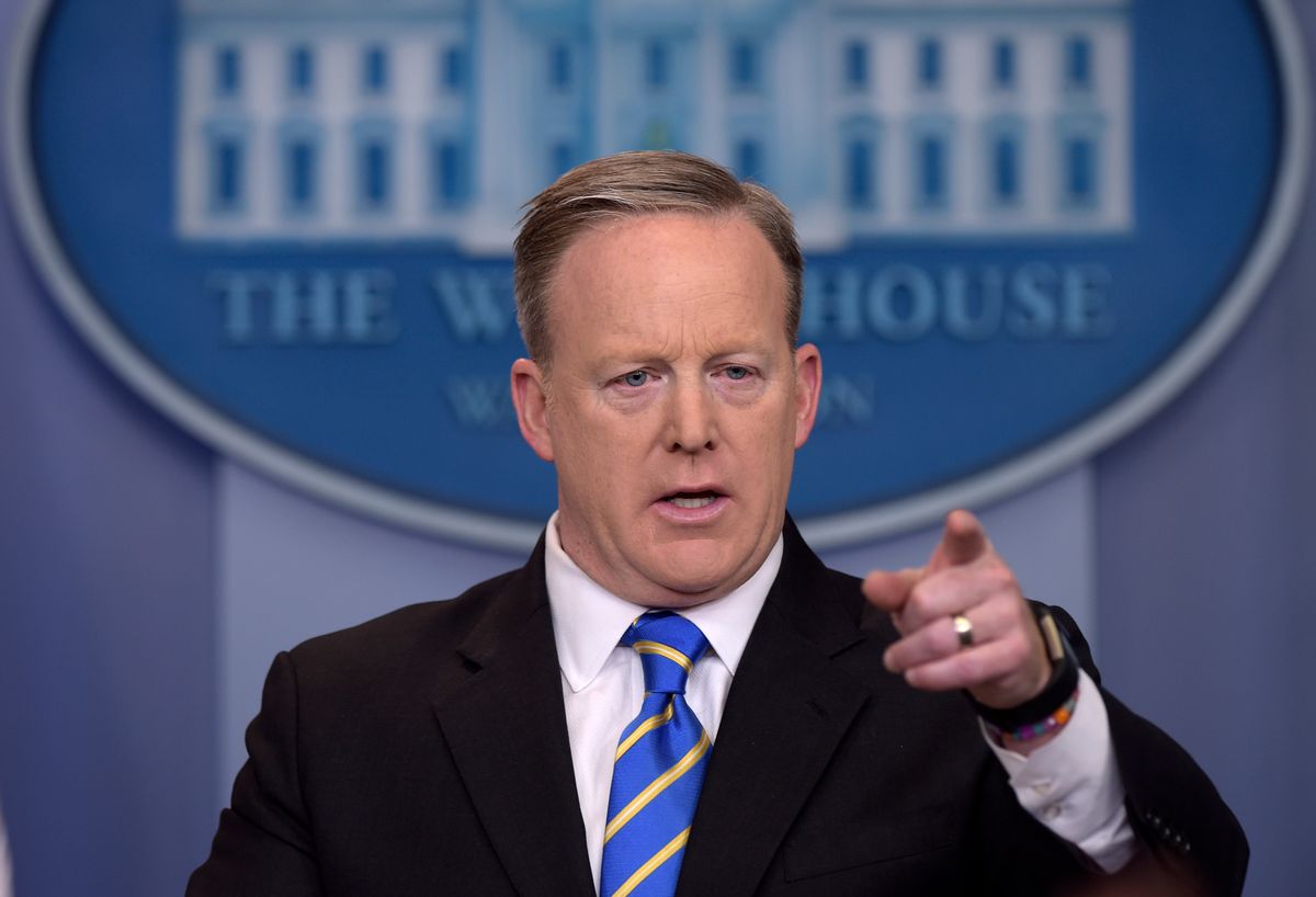 White House press secretary Sean Spicer calls on a reporter during the daily briefing at the White House in Washington, Tuesday, Jan. 24, 2017. Spicer answered questions about the Dakota Pipeline, infrastructure, jobs and other topics. (AP Photo/Susan Walsh)