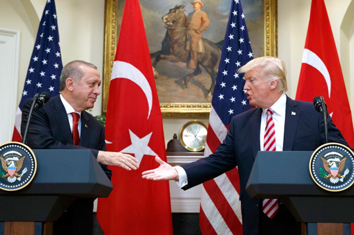 Donald Trump; Recep Tayyip Erdogan   (AP/Evan Vucci)