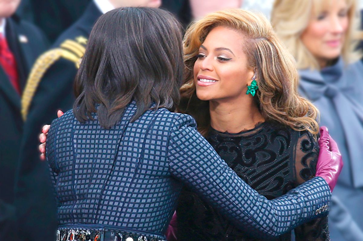 Michelle Obama greets Beyonce (Getty/John Moore)