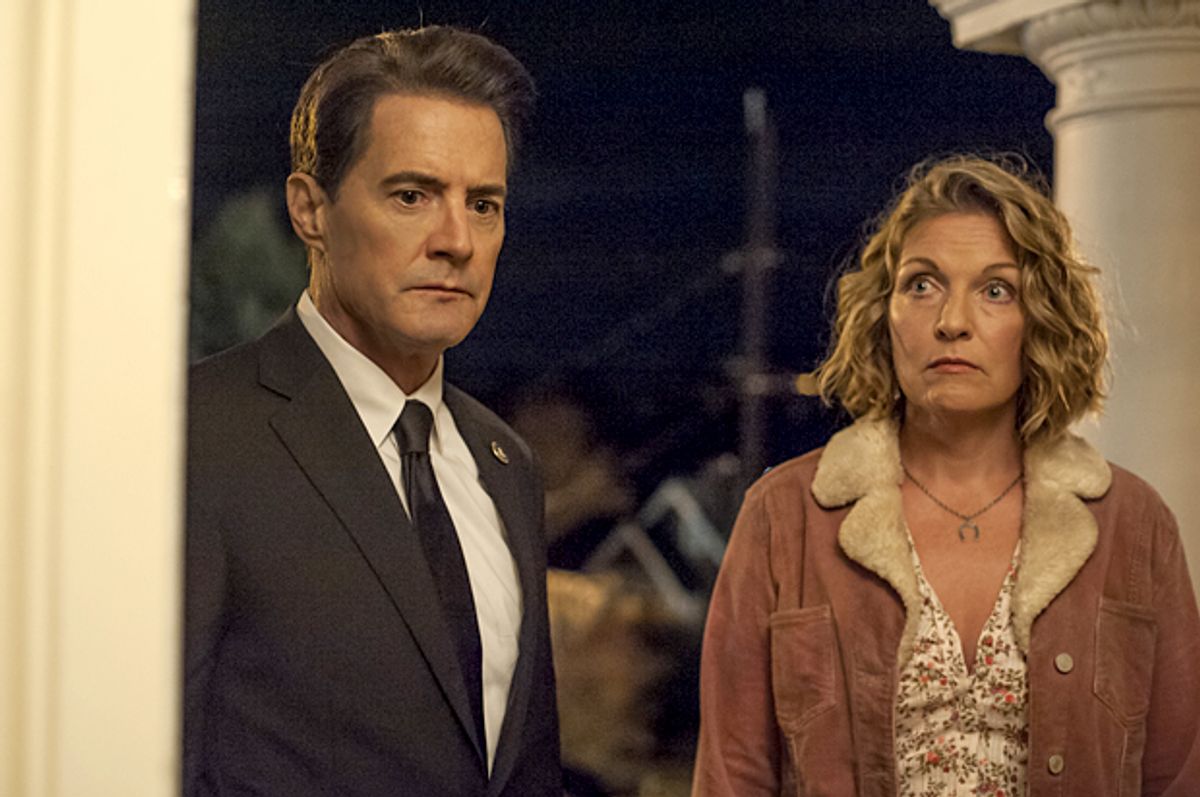 Kyle MacLachlan and Sheryl Lee in Twin Peaks (Showtime/Suzanne Tenner)