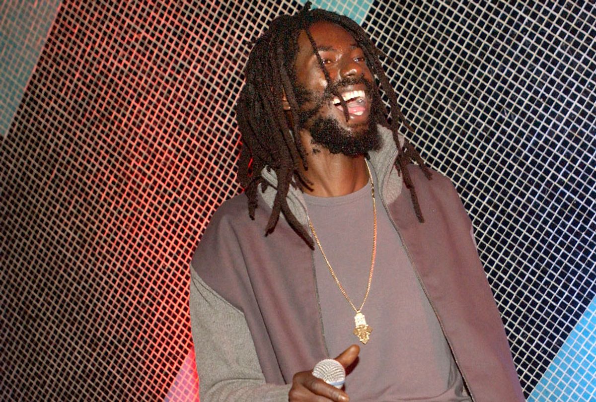 Buju Banton performs at the Benefit Party after the NY Benefit Premiere of 'The Agronomist' on April 13, 2004 in New York City. (Getty/Scott Eells)
