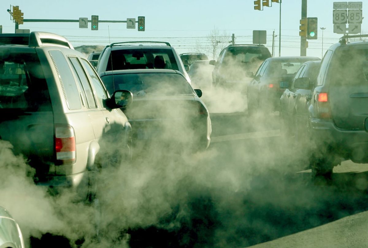 blue-or-white-smoke-from-my-car-exhaust-what-does-it-mean-carwow