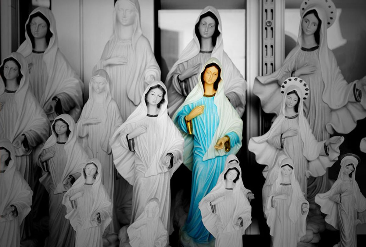 Statues of the Virgin Mary (Getty Images/Peter Ptschelinzew)