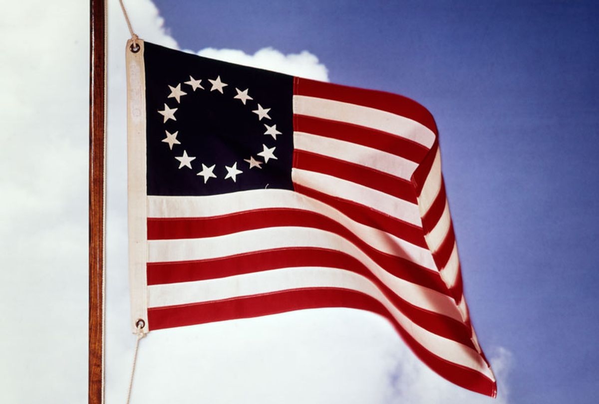 AMERICAN FLAG WITH 13 STARS REPRESENTING THE COLONIES COLONIAL 1776 REVOLUTION (Armstrong Roberts/ClassicStock/Getty Images)