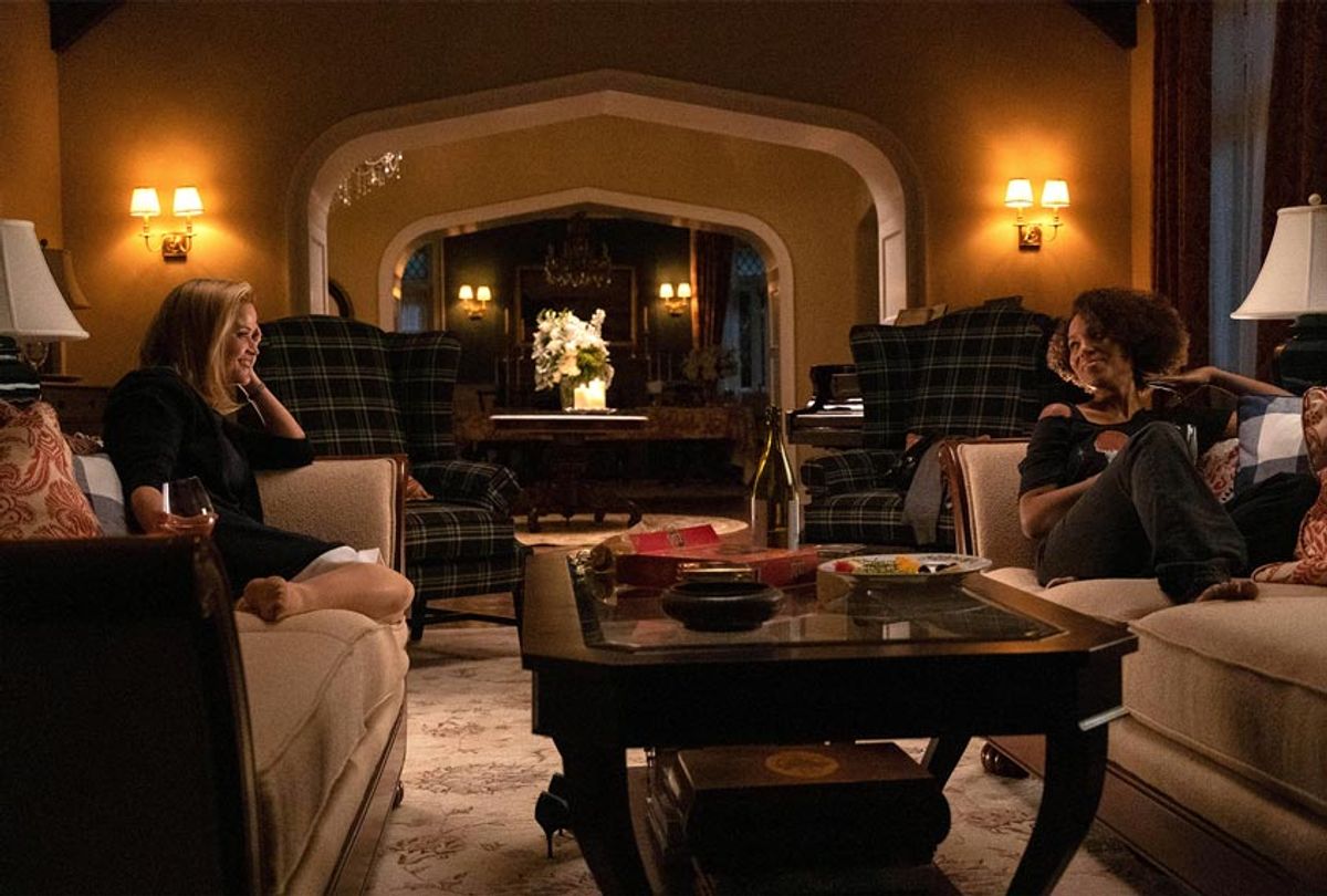 Reese Witherspoon and Kerry Washington in "Little Fires Everywhere"  (Hulu)
