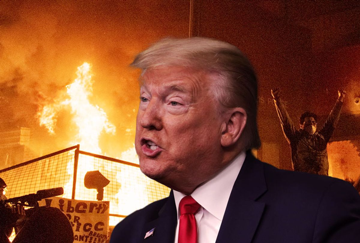 Donald Trump | Protestors stand and chant on top of a broken fence while the Minneapolis Police 3rd precinct burns behind them (Alex Wong/Steel Brooks/Anadolu Agency via Getty Images)