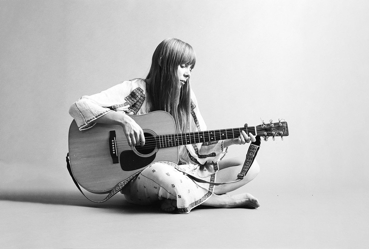Portrait of Canadian musician Joni Mitchell in November 1968 (Jack Robinson/Getty Images)