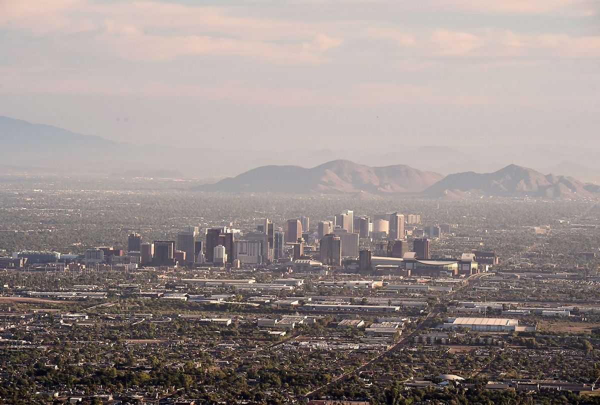 Map of study area showing Phoenix, Arizona and Las Vegas, Nevada