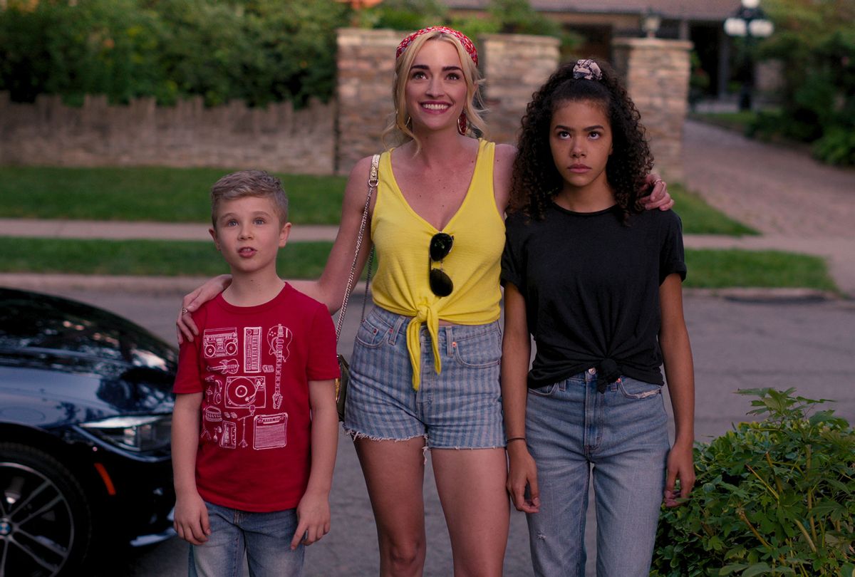 Diesel La Torraca, Brianne Howey and Antonia Gentry in "Ginny & Georgia" (Netflix)