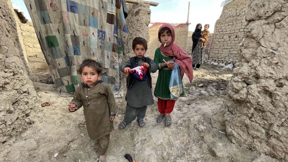 Afghan children are seen as Afghan families, who lost their family members in the suicide bombings and war, suffer life difficulties in Kabul, Afghanistan, on March 19, 2021. ( Haroon Sabawoon/Anadolu Agency via Getty Images)