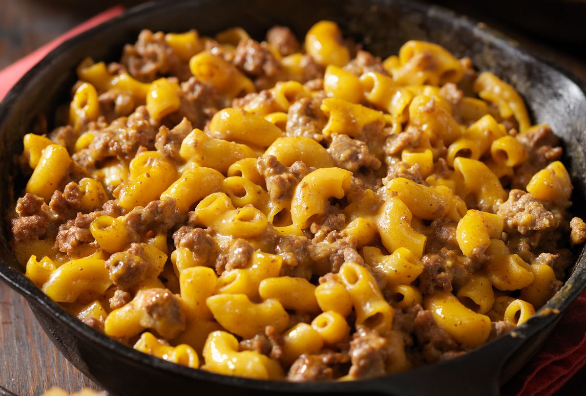 Cheesy Hamburger and Macaroni Dinner (Getty Images/LauriPatterson)