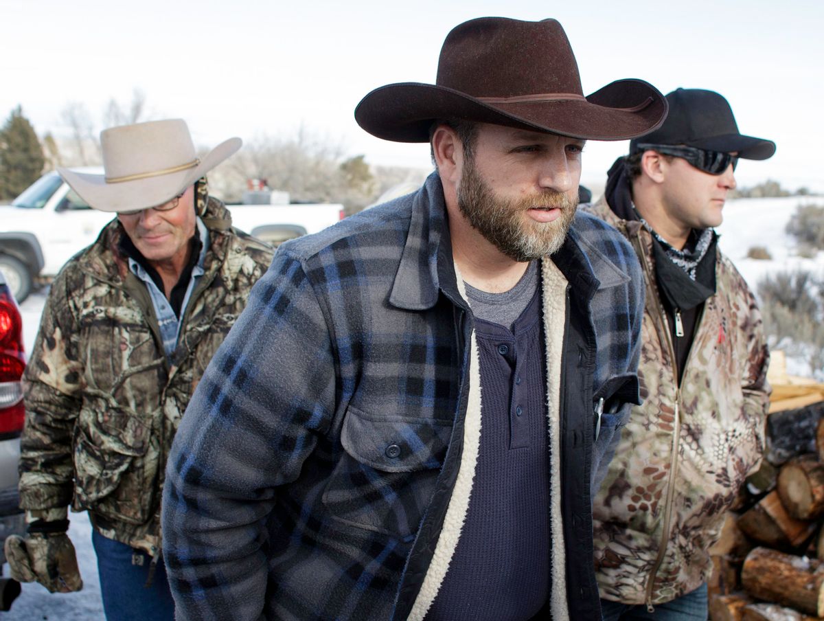 Ammon Bundy makes his way from the entrance of the Malheur National Wildlife Refuge Headquarters in Burns, Oregon on January 6, 2016. (ROB KERR/AFP via Getty Images)