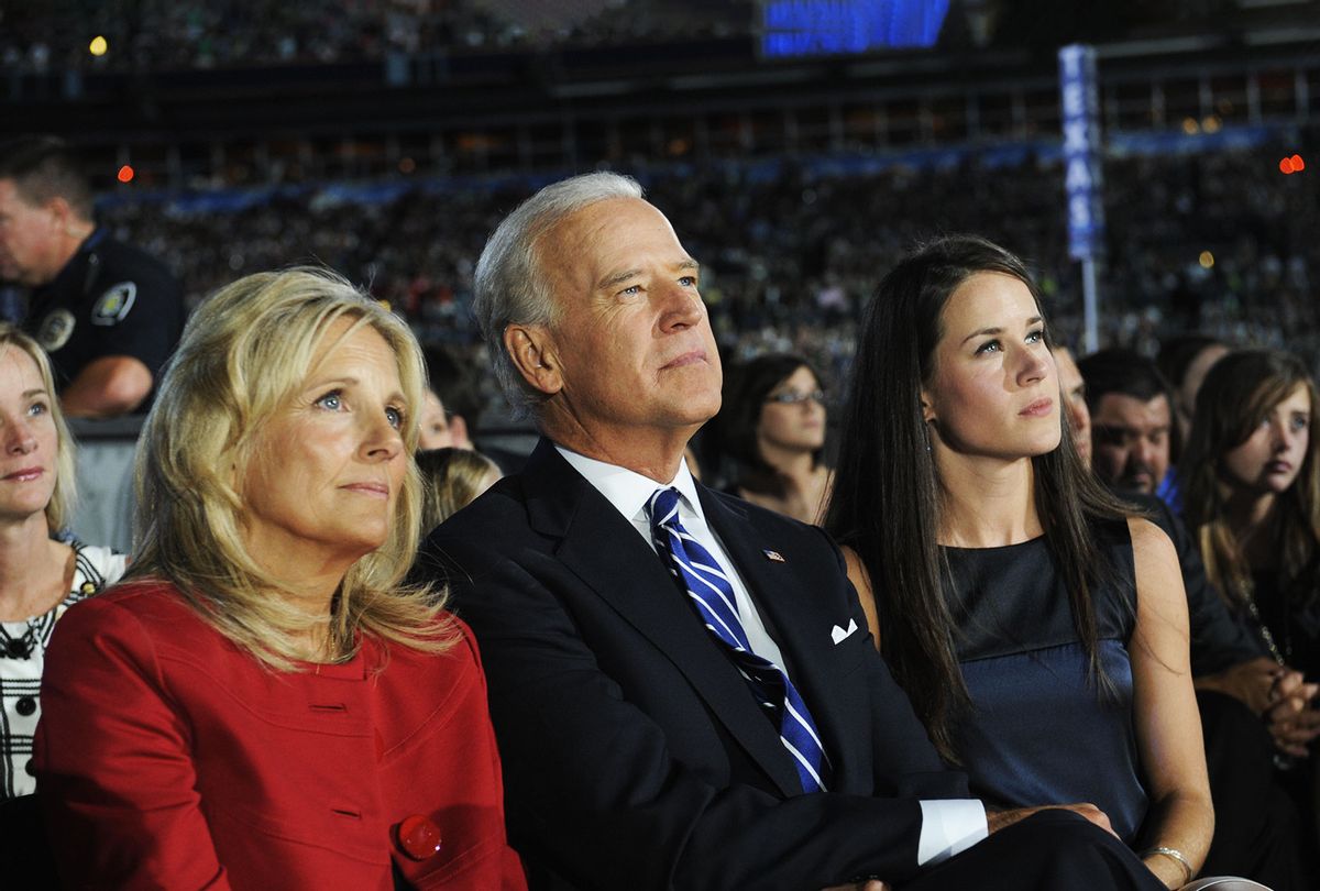 Joe Biden, his wife Jill (L) and daughter Ashley (EMMANUEL DUNAND/AFP via Getty Images)