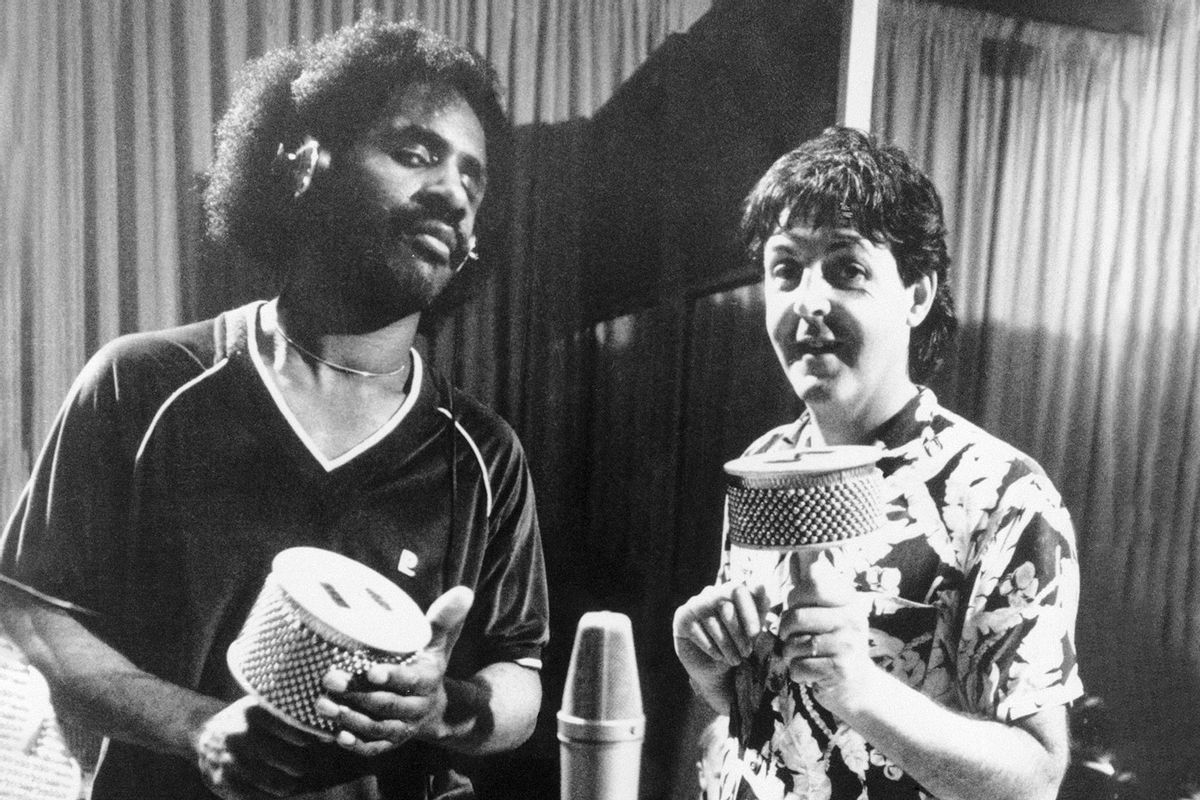 Stevie Wonder and Paul McCartney (Getty Images/Bettmann)