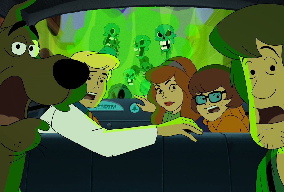 Dark And Interesting 'Scooby-Doo' Fan Theories About Velma And Daphne