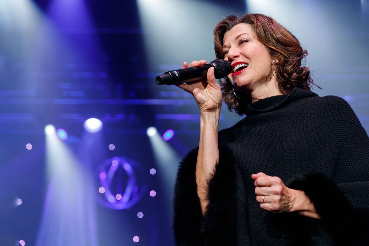 Amy Grant performs on stage at Abbotsford Centre on November 17, 2017 in Abbotsford, Canada. (Andrew Chin/Getty Images)