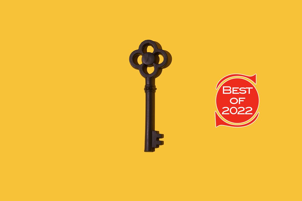 Vintage Key On Yellow (Salon/Getty Images/DBenitostock)