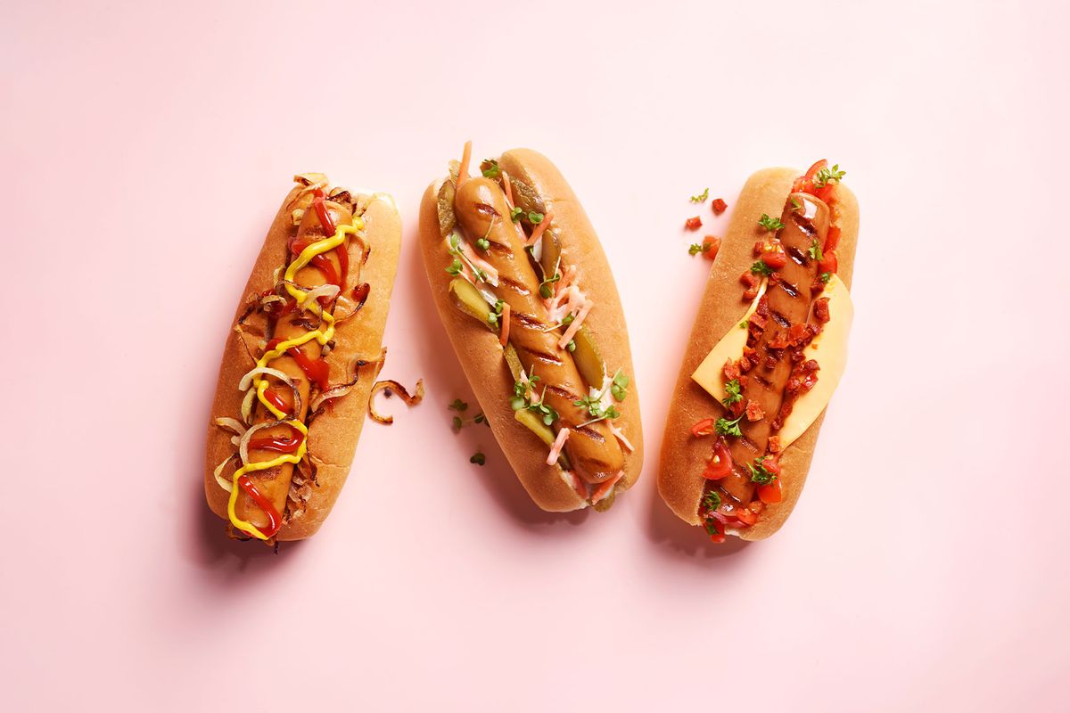 NextImg:TikTok says you should be enjoying your hotdogs spiral-cut this summer