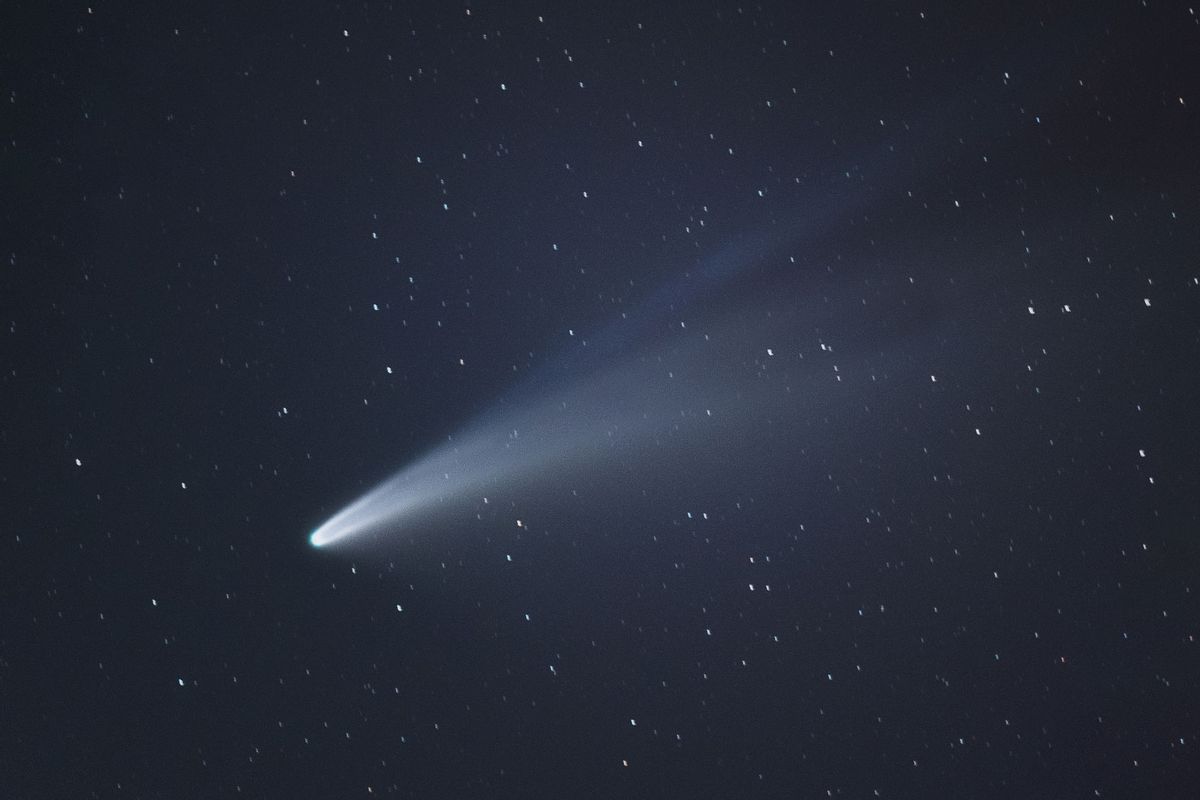Discover the Enigmatic ‘Devil Comet’: Resembling Millennium Falcon, It ...
