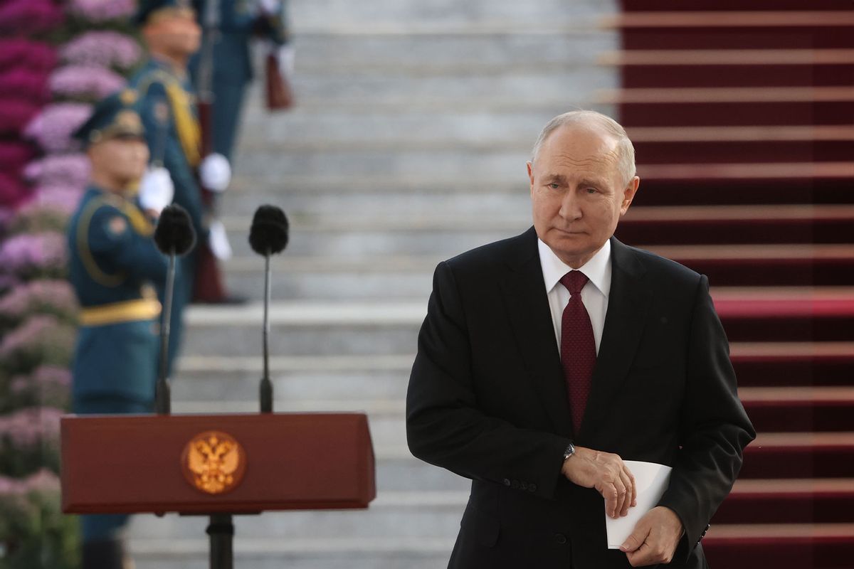 “Putin’s Western fan club” wants to force Eastern Europe into a Russian bearhug (salon.com)
