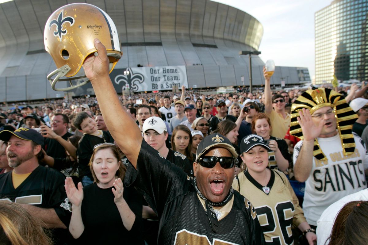 New Orleans Saints fans show support for their team outside the New Orleans Superdome before the Saints game with the Philadelphia Eagles in their NFC Divisional NFL playoff football game in New Orleans, January 13, 2007.     REUTERS/Lee Celano (UNITED STATES)     (Reuters)