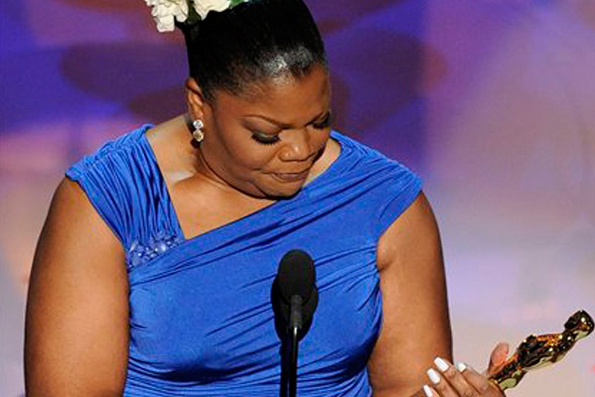 Mo'Nique accepting the Academy Award for Best Supporting Actress on Sunday.