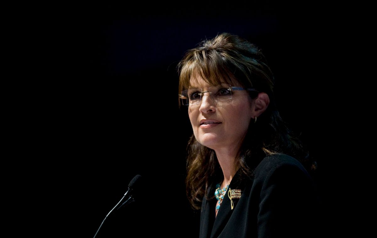 Former Alaska Governor and 2008 Republican vice presidential candidate Sarah Palin speaks during the National Rifle Association's 139th annual meeting in Charlotte, North Carolina May 14, 2010. REUTERS/Chris Keane (UNITED STATES - Tags: POLITICS) (Â© Chris Keane / Reuters)