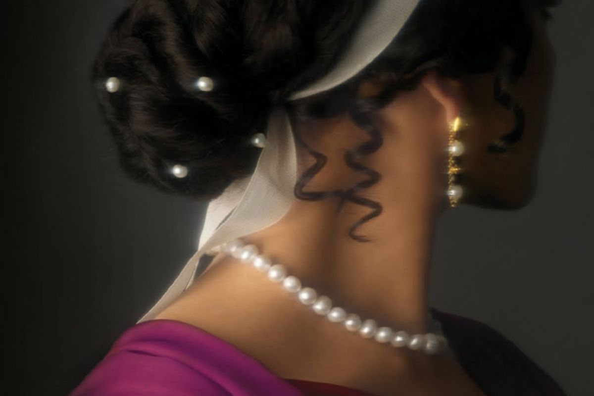 A detail from the cover of "Cleopatra"