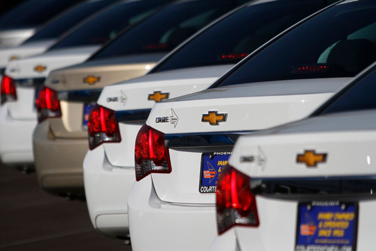 Chevrolet Cruze vehicles are displayed at Courtesy Chevrolet dealership in Phoenix, Arizona.   (Joshua Lott / Reuters)
