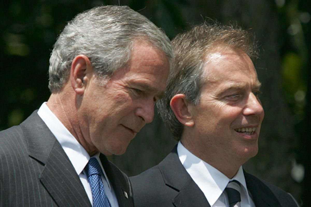 Former President Bush and then British Prime Minister Tony Blair  (AP)