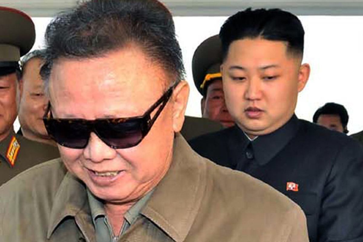  Kim Jong Il, left, with his son Kim Jong Un      (AP)