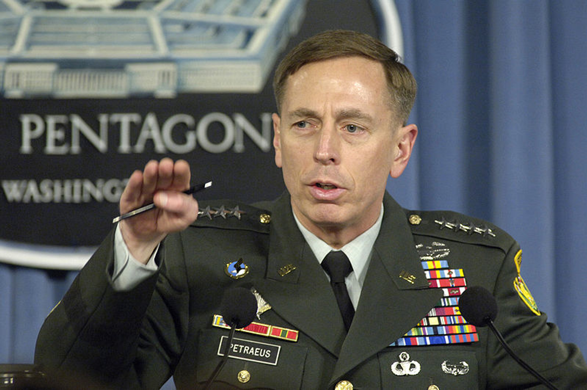  David Petraeus        (Wikipedia)