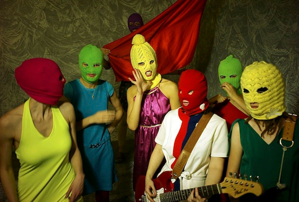  Seven members of the band Pussy Riot               (Wikipedia)