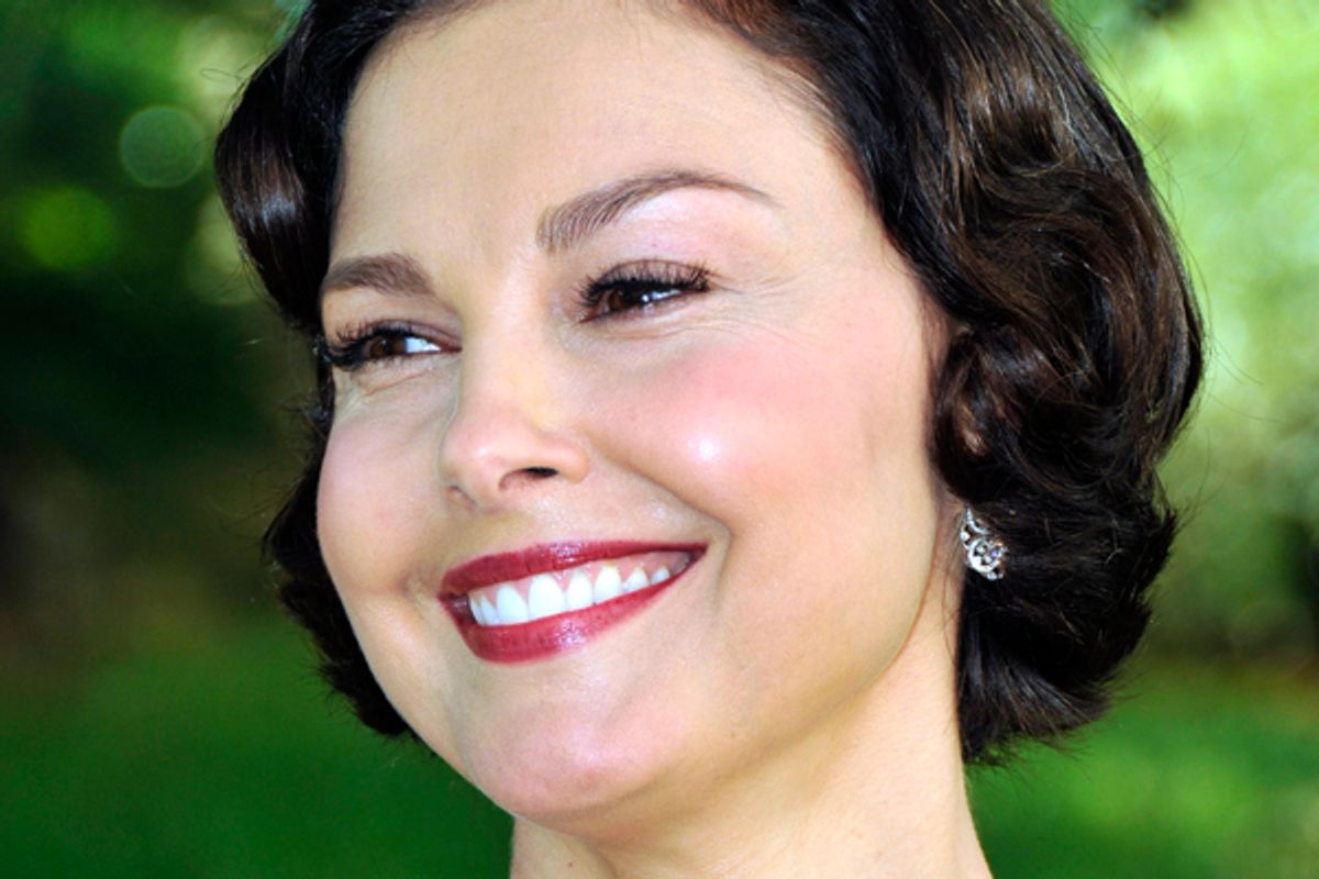 Ashley Judd      (Reuters/Jean Amet)