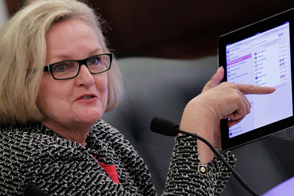 Claire McCaskill holds up her iPad during a hearing of the Subcommittee on Consumer Protection, Product Safety, and Insurance in May, 2011.          (AP/Alex Brandon)