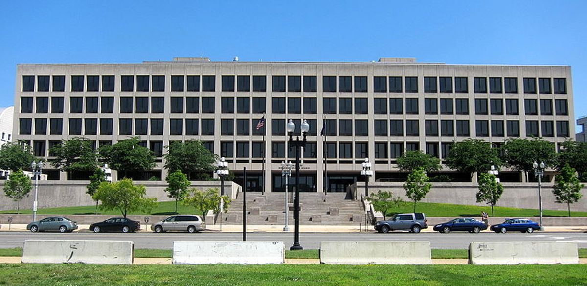  Department of Labor headquarters, D.C. (Wikimedia)    