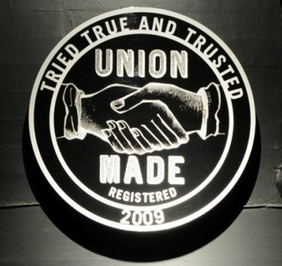 UnionMade's logo copies AFL-CIO's (via UnionMade's Facebook page)  