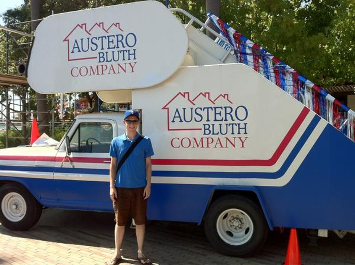 The new Bluth truck, owned by the Lucilles, on the set of "Arrested Development"  (@LegoRing)