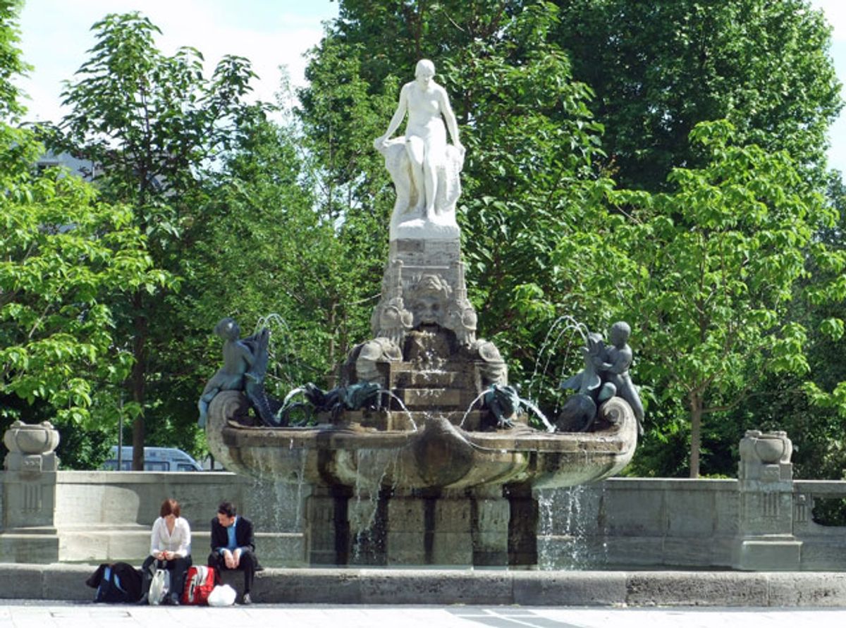  This re-creation of Frankfurt’s Fairy Tale Fountain was built at Mansudae Art Studio in North Korea. (via Wikipedia) (Wikipedia)