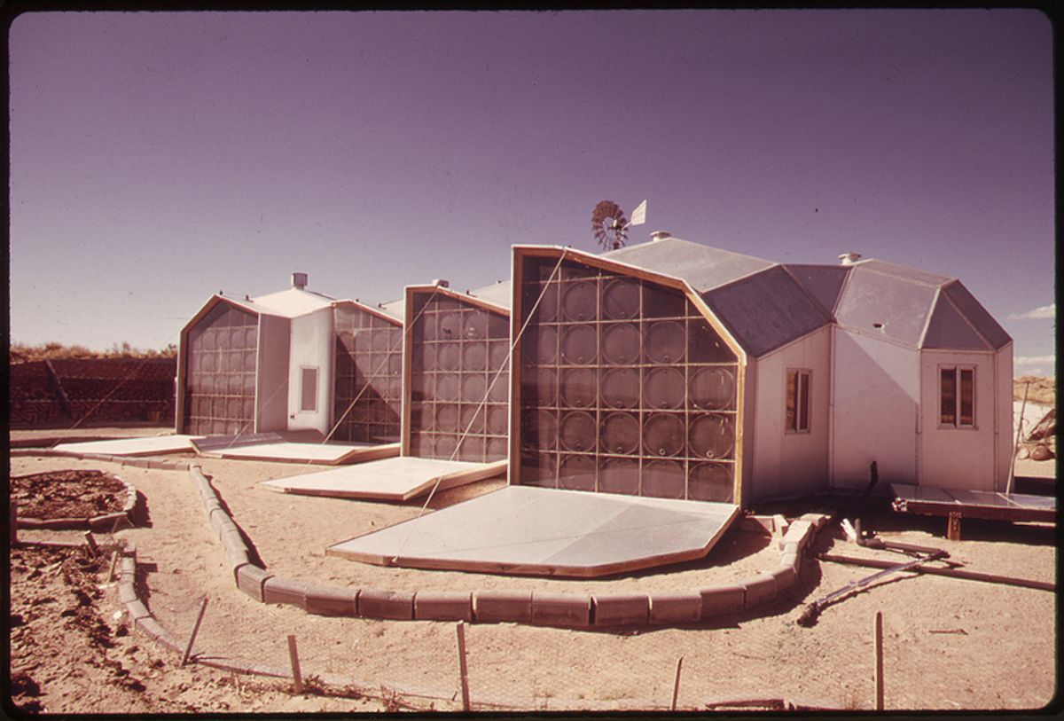 Steve Baer's "Zomework": High-efficiency, passive, solar-heated homes in New Mexico.    (Boyd Norton, U.S. National Archives)
