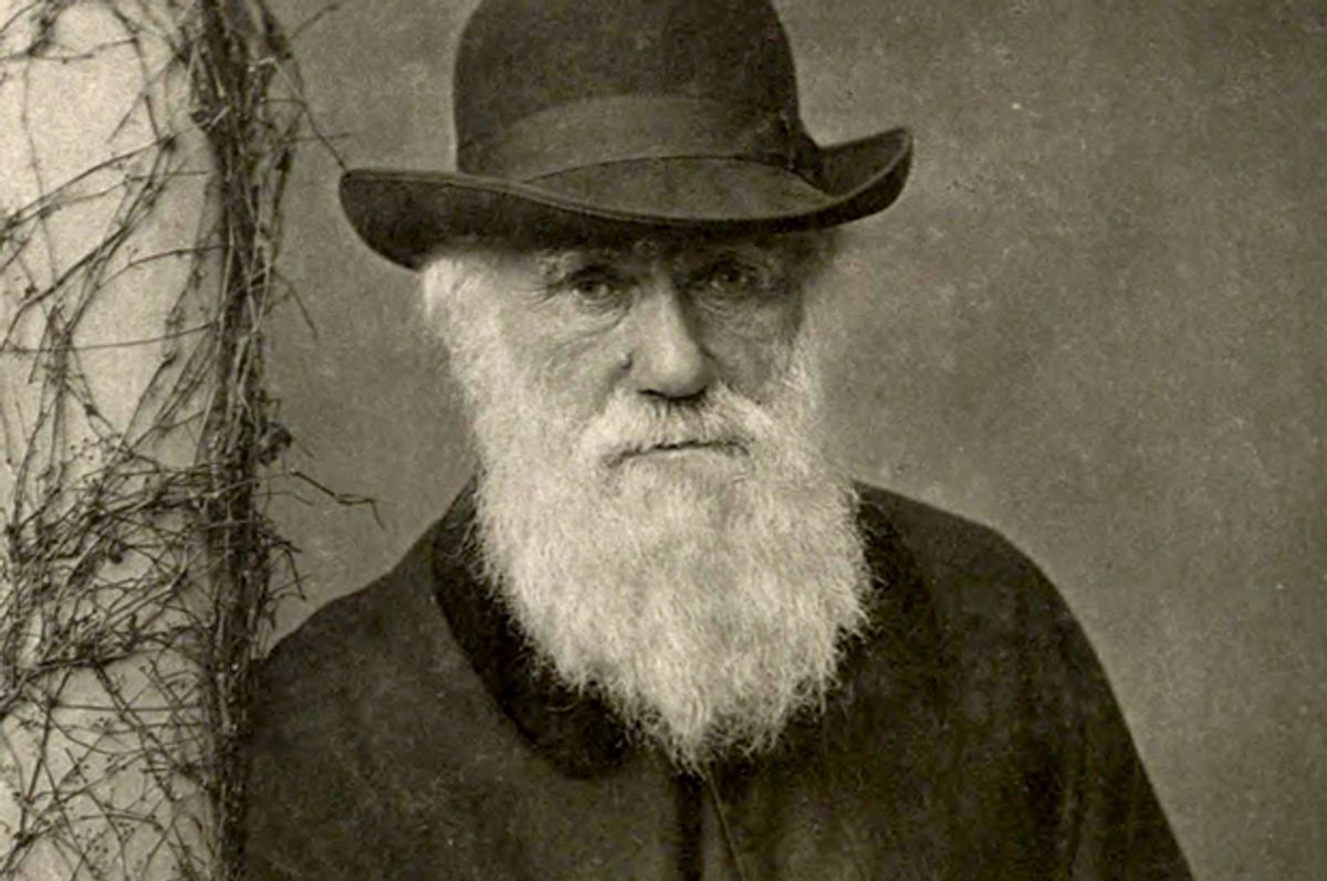 Charles Darwin          (Wikimedia)
