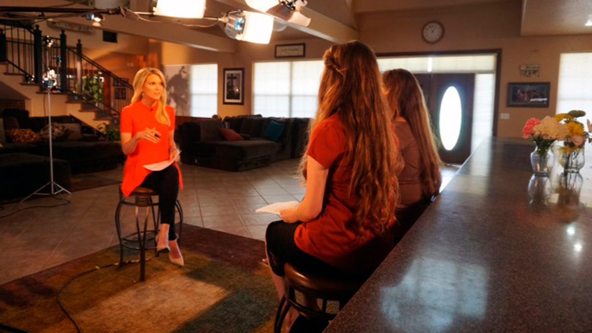 Megyn Kelly interviews Jessa Seewald and Jill Dillard of the TLC program "19 Kids and Counting," in Springdale, Ark.  (AP)