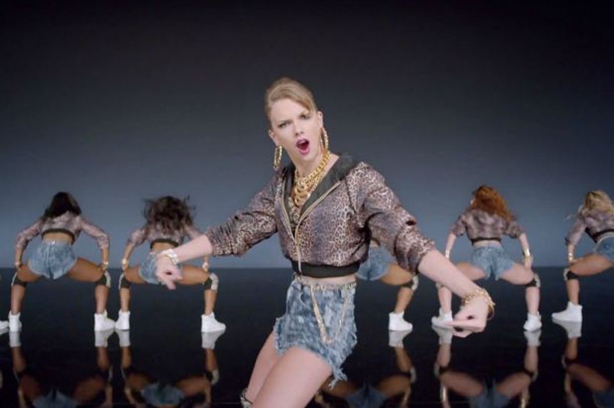  "Shake It Off"  (Taylor Swift)