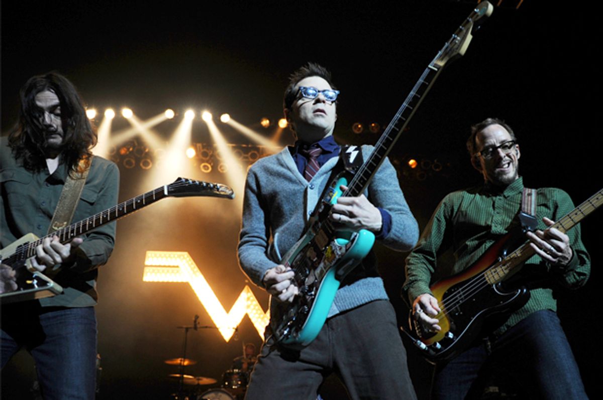 Weezer   (AP/Jeff Daly)