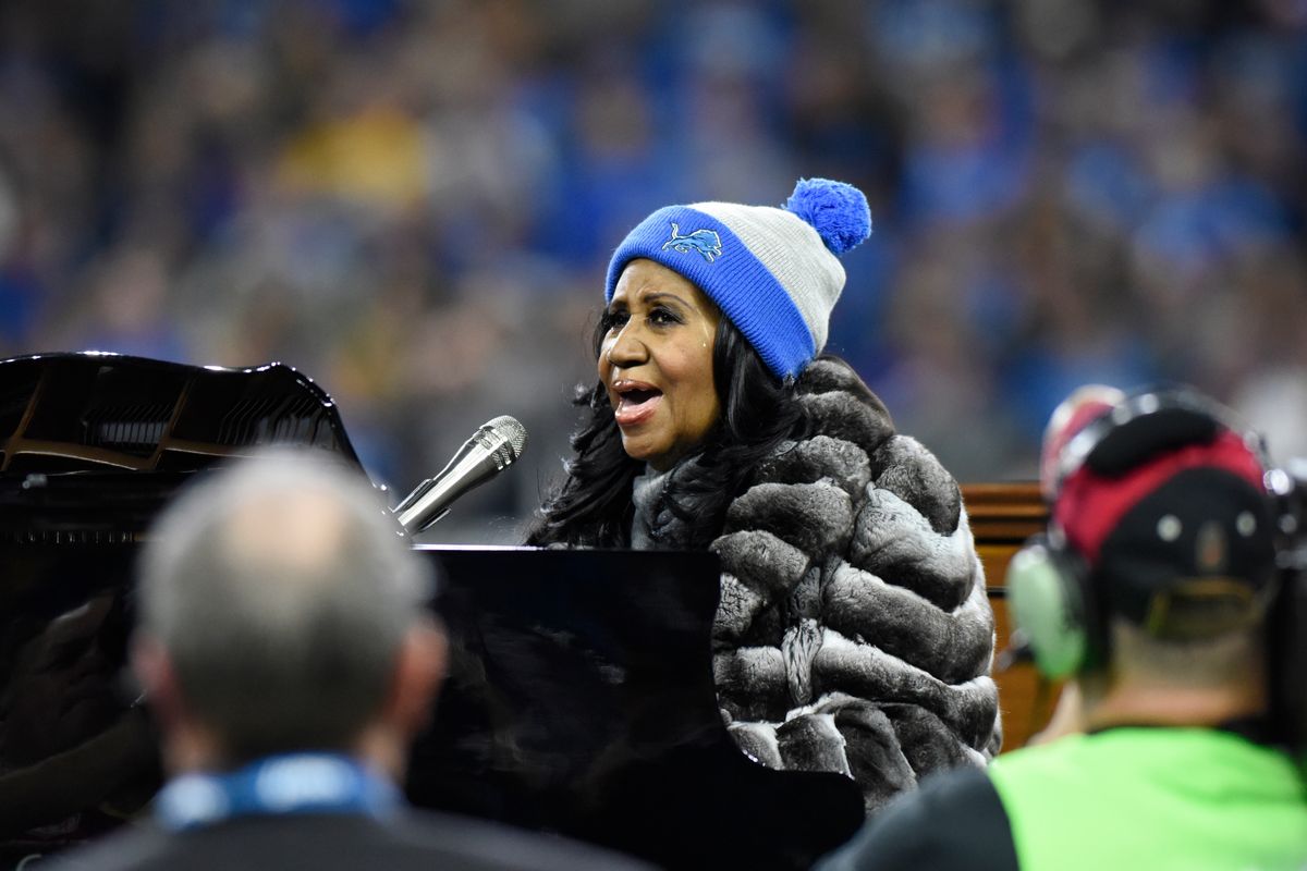 Aretha Franklin performs the national anthem before an NFL football game between the Detroit Lions and the Minnesota Vikings, Thursday, Nov. 24, 2016 in Detroit. (AP Photo/Jose Juarez) (AP)